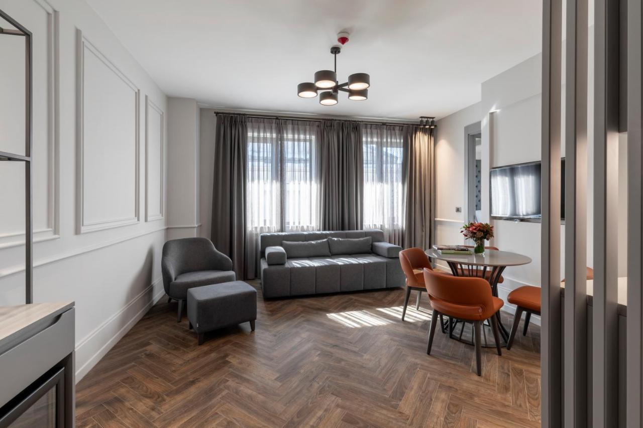 Wish More Hotel Sisli Estambul Exterior foto A typical apartment at the hotel