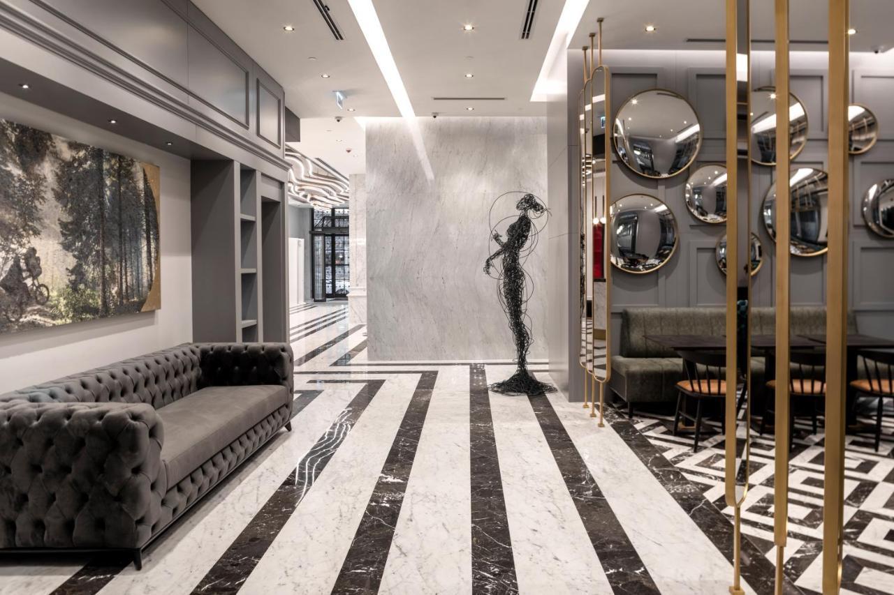 Wish More Hotel Sisli Estambul Exterior foto The lobby of the hotel