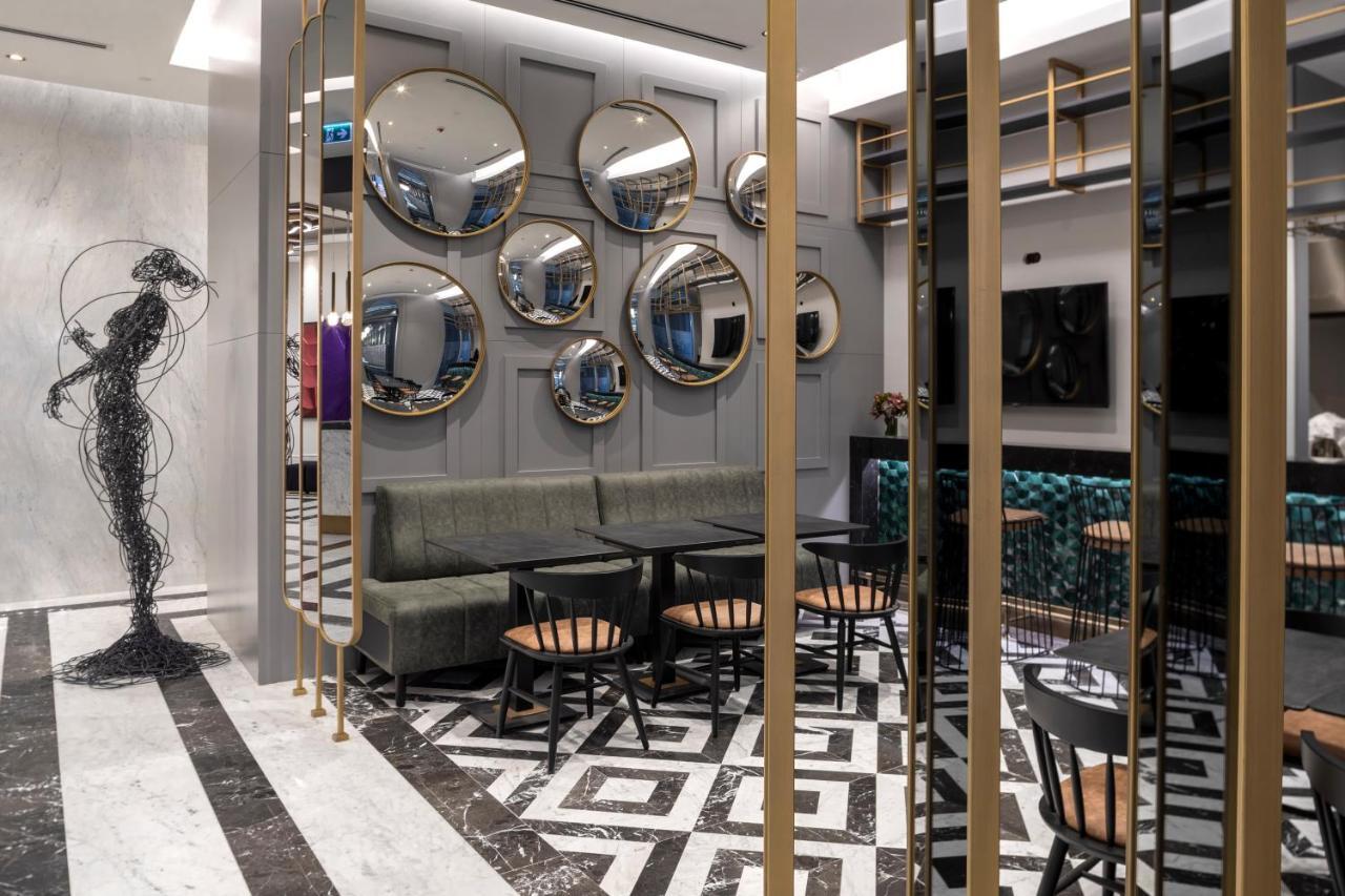 Wish More Hotel Sisli Estambul Exterior foto The interior of the hotel